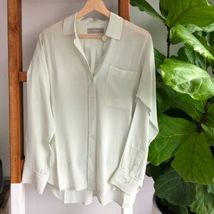 Everlane - NWOT The Clean Silk Relaxed Shirt